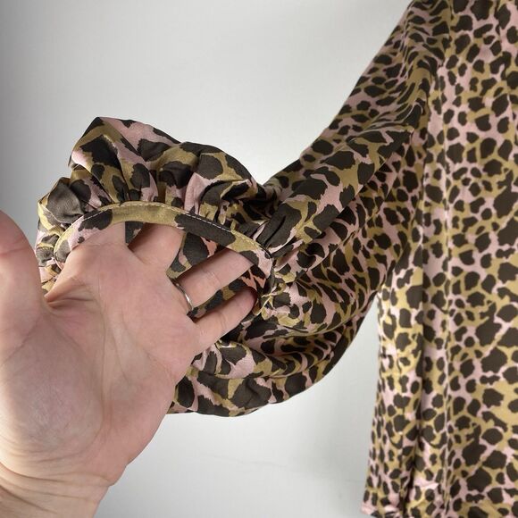 Jodifl Womens Blouse M Leopard Print Long Bubble Sleeve Relaxed Fit Work Career - Picture 4 of 9